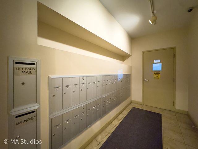 8400 Callie Avenue 312, Morton Grove, IL 60053