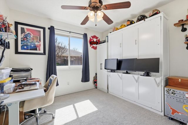 205 Comanche Trail, Krum, TX 76249