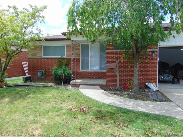 26241 Newport Avenue, Warren, MI 48089