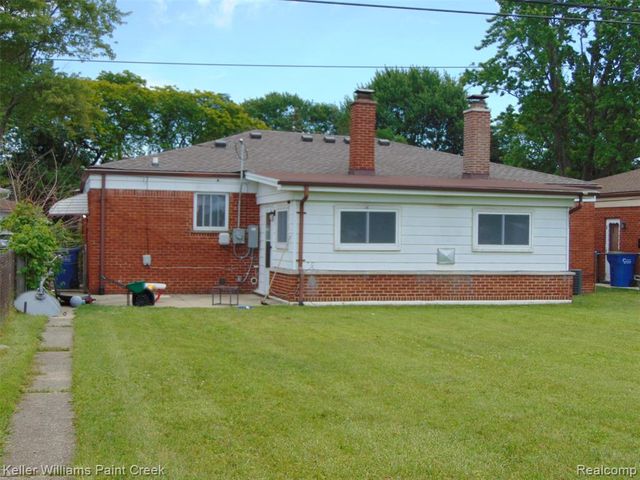 26241 Newport Avenue, Warren, MI 48089