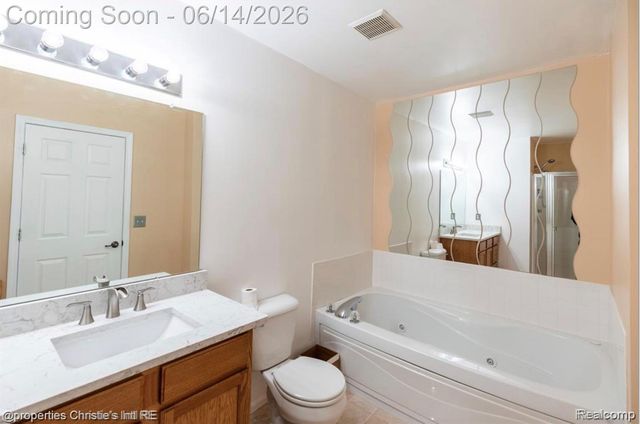 7645 Woodward Avenue 70, Detroit, MI 48202