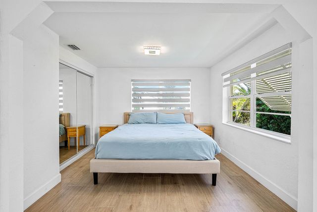 530 Heron Drive, Delray Beach, FL 33444