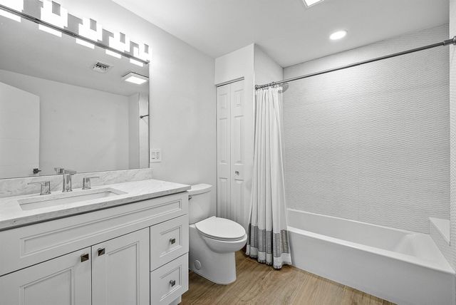 530 Heron Drive, Delray Beach, FL 33444