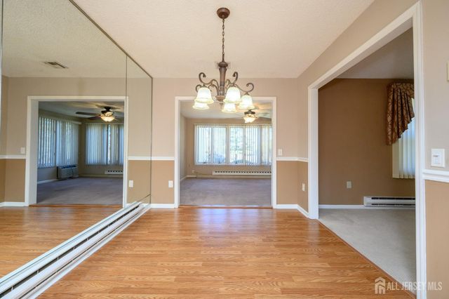 571-B Westport Lane, Monroe, NJ 08831