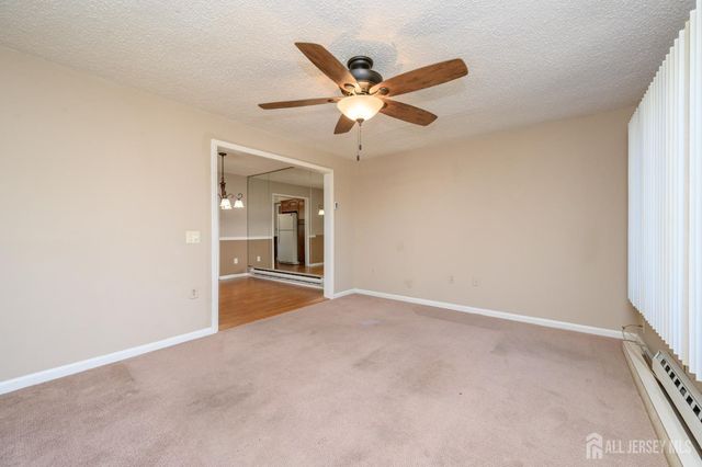 571-B Westport Lane, Monroe, NJ 08831