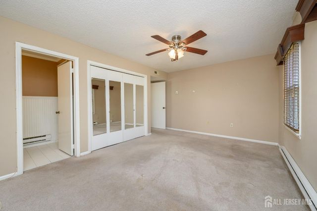 571-B Westport Lane, Monroe, NJ 08831