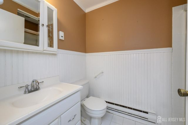 571-B Westport Lane, Monroe, NJ 08831