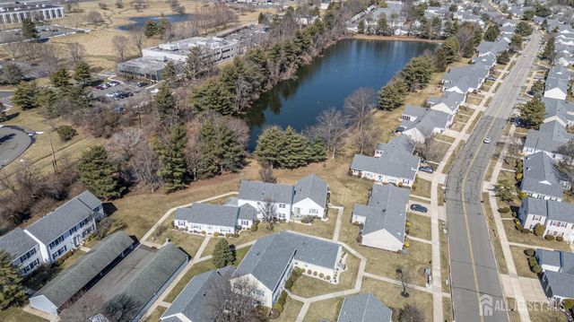 571-B Westport Lane, Monroe, NJ 08831