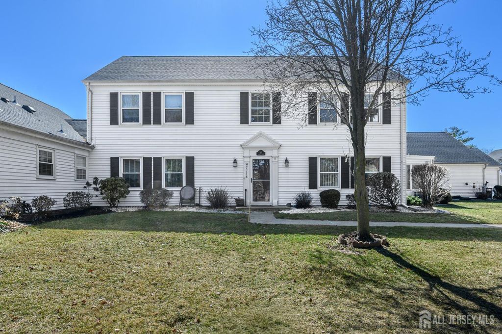 571-B Westport Lane, Monroe, NJ 08831