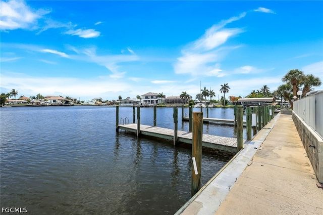 1714 Bikini CT 103, Cape Coral, FL 33904
