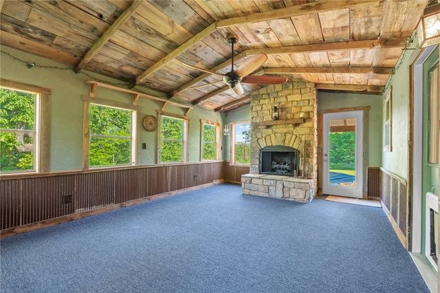 4038 Hickenbottom Road, Harrison, AR 72601