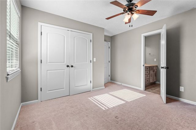 4038 Hickenbottom Road, Harrison, AR 72601
