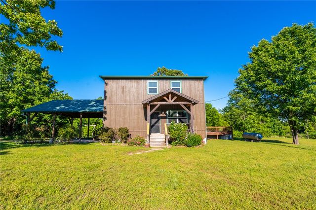 4038 Hickenbottom Road, Harrison, AR 72601