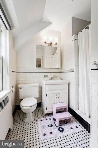 6404 31ST PL NW, Washington, DC 20015