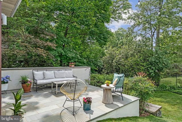 6404 31ST PL NW, Washington, DC 20015