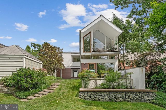 6404 31ST PL NW, Washington, DC 20015