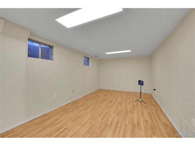 7165 S Syracuse Ct, Centennial, CO 80112