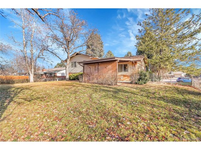 7165 S Syracuse Ct, Centennial, CO 80112