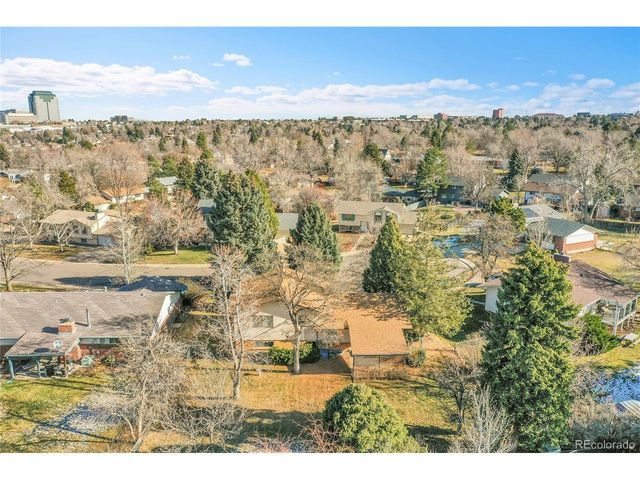 7165 S Syracuse Ct, Centennial, CO 80112