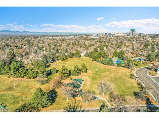 7165 S Syracuse Ct, Centennial, CO 80112