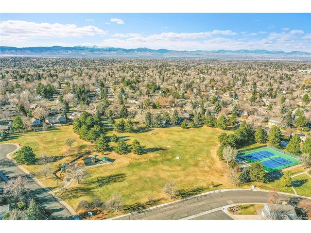 7165 S Syracuse Ct, Centennial, CO 80112