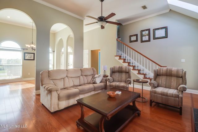 1296 John Evans Drive, Gulfport, MS 39507