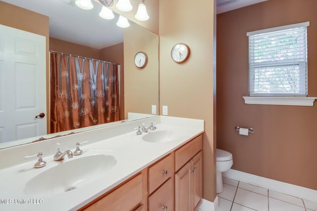1296 John Evans Drive, Gulfport, MS 39507