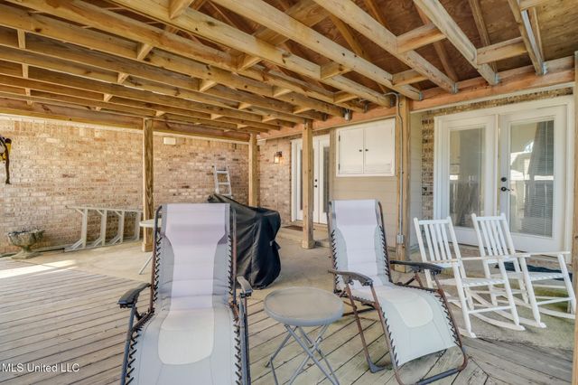 1296 John Evans Drive, Gulfport, MS 39507