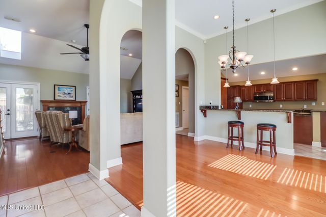 1296 John Evans Drive, Gulfport, MS 39507