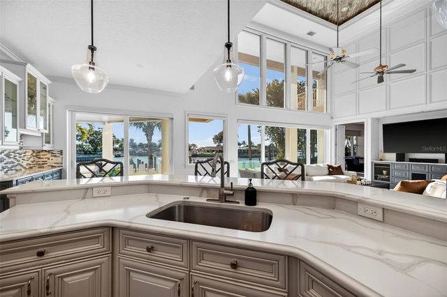 3796 42ND AVENUE S, St Petersburg, FL 33711