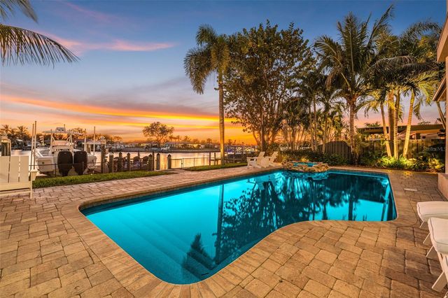 3796 42ND AVENUE S, St Petersburg, FL 33711