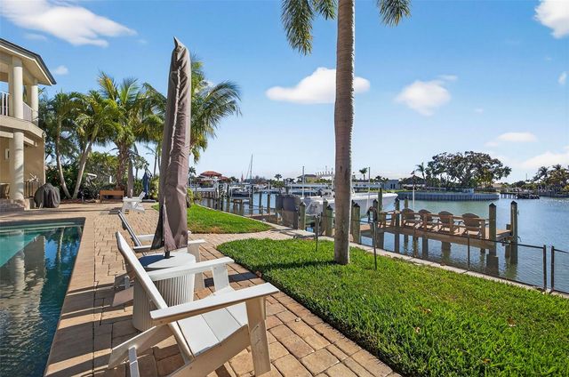 3796 42ND AVENUE S, St Petersburg, FL 33711