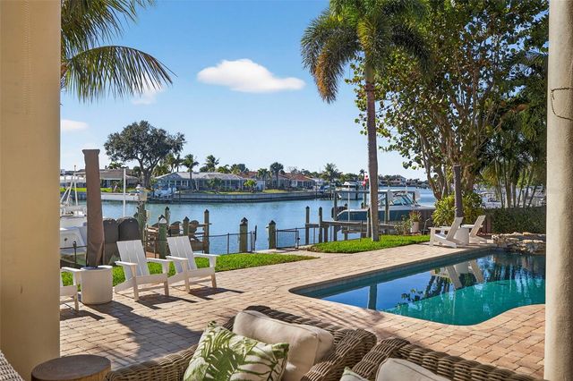 3796 42ND AVENUE S, St Petersburg, FL 33711