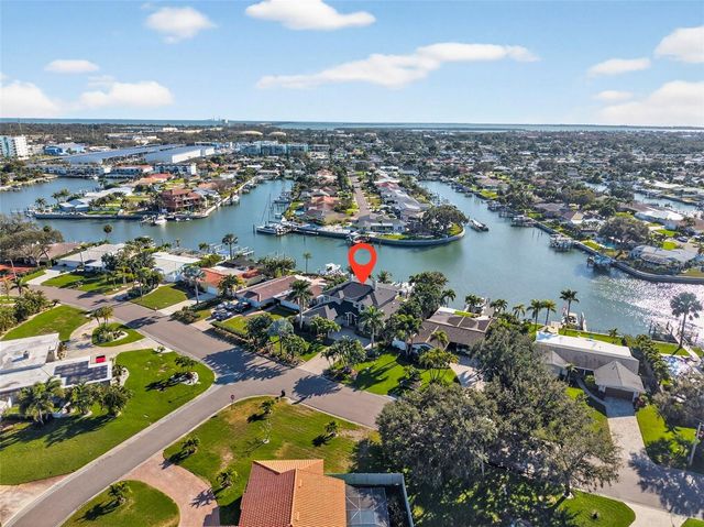 3796 42ND AVENUE S, St Petersburg, FL 33711