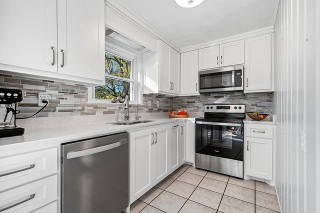128 Riverside Drive, Hot Springs, AR 71913