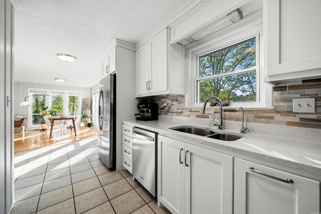 128 Riverside Drive, Hot Springs, AR 71913