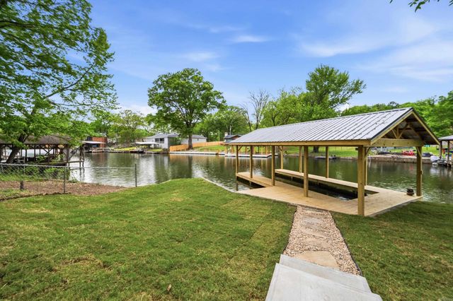 128 Riverside Drive, Hot Springs, AR 71913