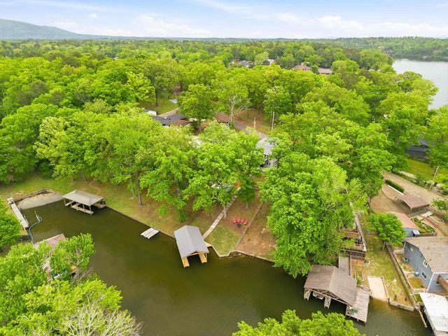 128 Riverside Drive, Hot Springs, AR 71913