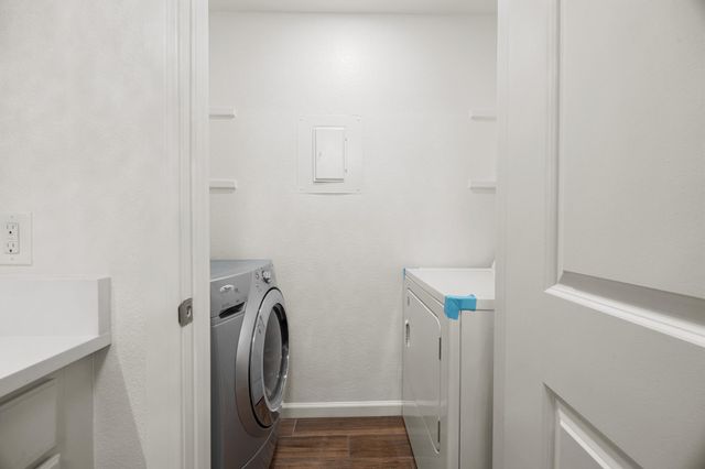 6821 Old Quarry LN, Austin, TX 78731