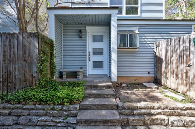 6821 Old Quarry LN, Austin, TX 78731