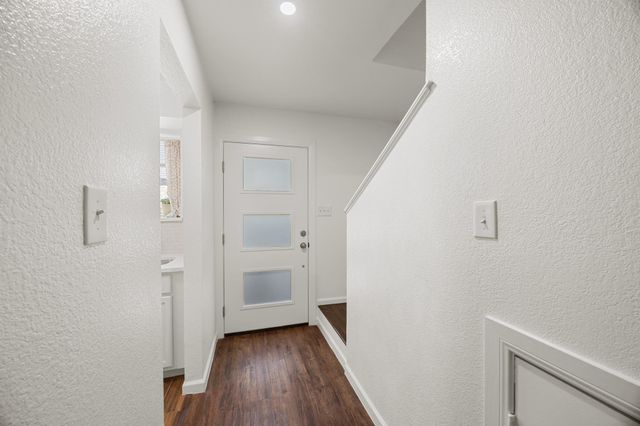 6821 Old Quarry LN, Austin, TX 78731