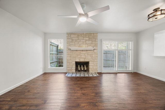 6821 Old Quarry LN, Austin, TX 78731