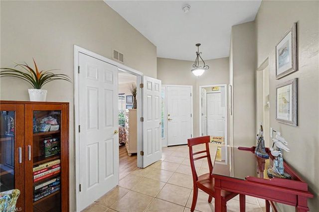 10032 Oakhurst WAY, Fort Myers, FL 33913