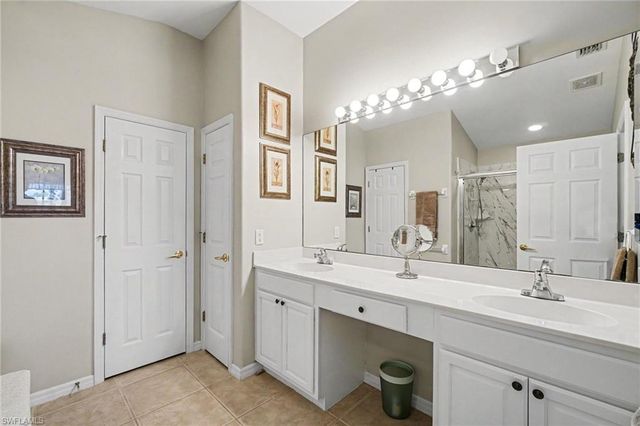 10032 Oakhurst WAY, Fort Myers, FL 33913