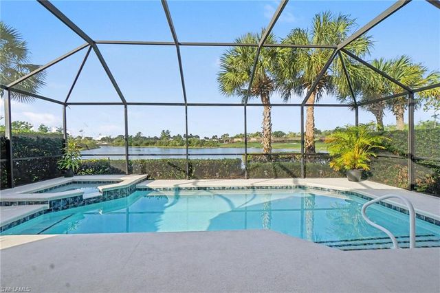 10032 Oakhurst WAY, Fort Myers, FL 33913