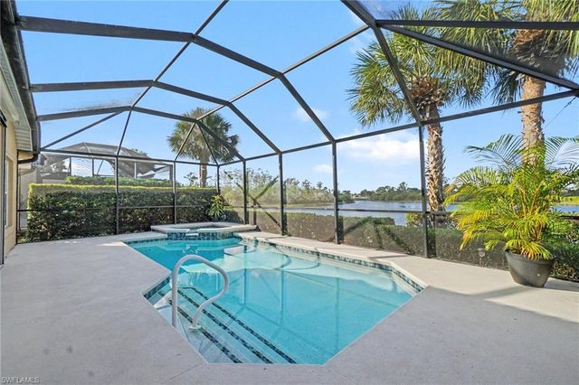 10032 Oakhurst WAY, Fort Myers, FL 33913
