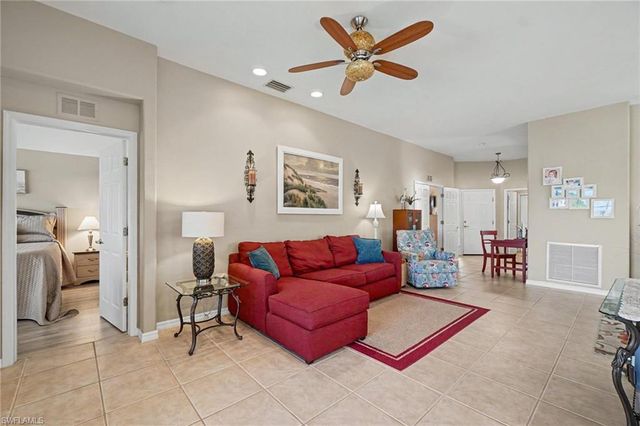 10032 Oakhurst WAY, Fort Myers, FL 33913
