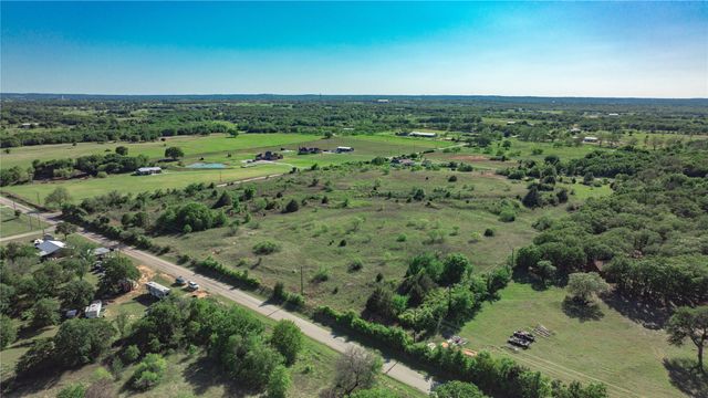 500 County Road 3597, Boyd, TX 76023