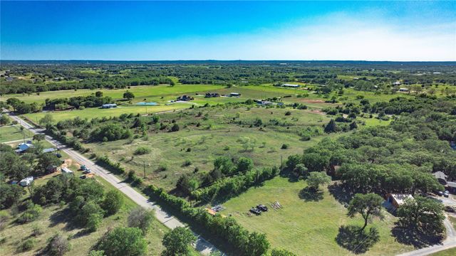 500 County Road 3597, Boyd, TX 76023