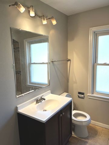 17107 Longfellow Avenue, Hazel Crest, IL 60429